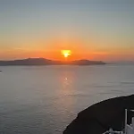 Aegean Blue Santorini 1 Гостевой дом 3*