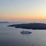 Aegean Blue Santorini 1 Гостевой дом Периволос