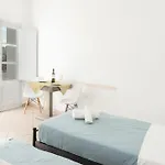 Aegean Blue Santorini 1 Гостевой дом Периволос