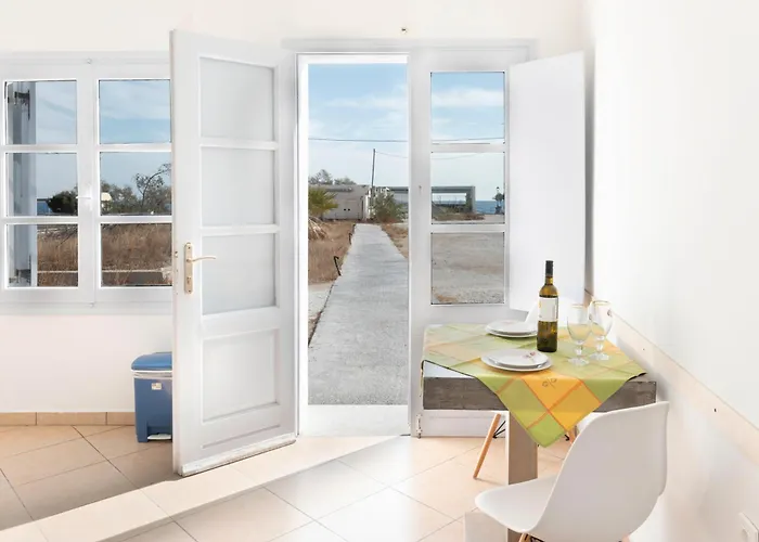 Aegean Blue Santorini 1 Гостевой дом Периволос