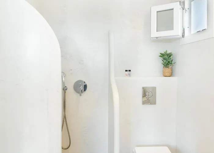 Aegean Blue Santorini 1 3*