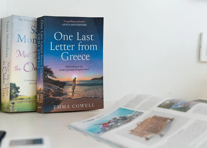 Гостевой дом Aegean Blue Santorini 1 Периволос