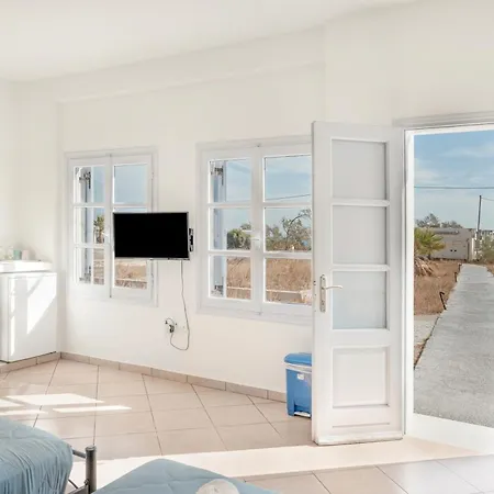 Aegean Blue Santorini 1 3* Perivolos (Santorini)