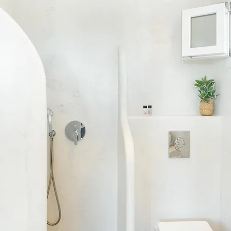 Aegean Blue Santorini 1 3*